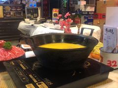 -鲜入围煮花胶鸡海鲜火锅