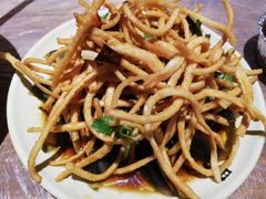 -巴厘龙虾·榜首油焖大虾(音乐学院·沿江酒馆店)