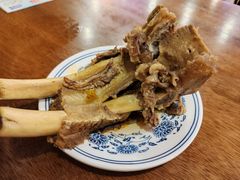 牛大骨头-兰州-西固陈记牛肉面·烧烤(山阴路店)