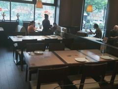 -必胜客(漕宝路店)