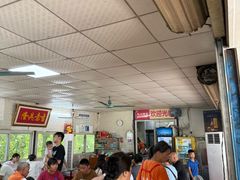 -洲心街道青联村镜记烧肉