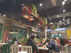 -钢管厂五区小郡肝串串香(蜀都万达店)
