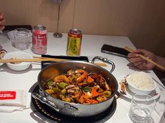 -七欣天香辣蟹火锅(闵行浦江欢乐颂店)