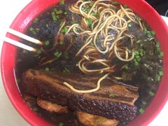 -小龙大肉面馆