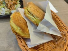 -魏家凉皮(郑州东站店)