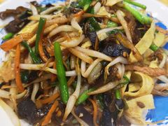 土豆丝炒合菜-满园烤鸭·春饼(太原街万达店)