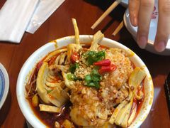 土冒黄喉-炉小二铜锅牛蛙•川湘菜(三里屯店)