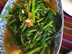 -卷心菜和避孕套餐厅(Pattaya)