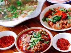 -谢老五跷脚牛肉·非遗传承店
