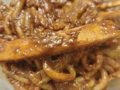 -辣风芹酱香米粉(新疆炒米粉软件园店)