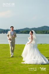 -唯一旅拍·颂当代影像艺术中心(上城店)