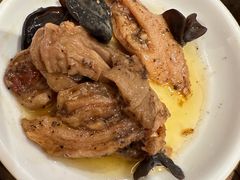 -万龙洲海鲜(南新仓店)