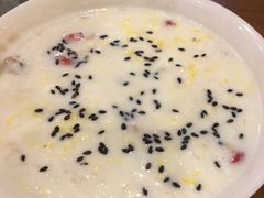 尤索夫牛奶醪糟-清真·尼罗美食城(王府井生活广场店)