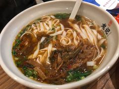 -湘人龙记老长沙米粉(鸟巢店)