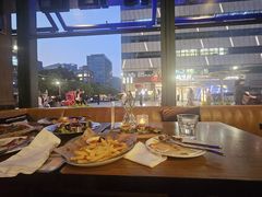 景观位-MARU玛露音乐餐厅(大学路店)