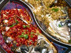-阿瓦山寨·湘菜现炒·剁椒鱼头王(咸阳总店)