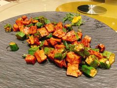 秋葵杏鲍菇-将相和·海鲜蒸饺大连菜