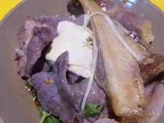 -周幺妹重庆老火锅(银泰城总店)