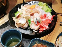 -湊湊火锅·茶憩(上海合生汇店)