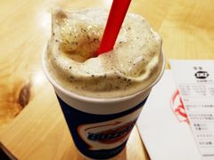 芒果奥利奥暴风雪-DQ·蛋糕·冰淇淋(高新万达店)