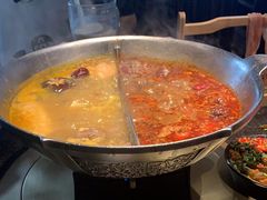 -湊湊火锅·茶憩(新中关购物中心店)