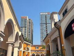 -佛罗伦萨小镇广佛名品奥特莱斯(疏港路店)