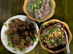 -小杨翘脚牛肉
