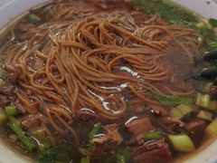 -崇州余荞面(落虹桥店)