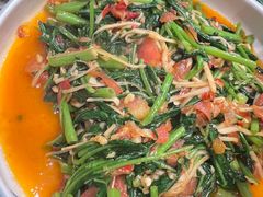 酸笋炒空心菜-浩海火烧云傣家菜(京广店)