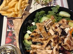-The Habit Burger Grill 哈比特汉堡(复兴soho店)