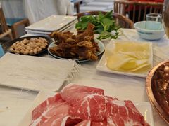 -虾大侠·盱眙龙虾老北京铜锅涮羊肉(金楠天街店)