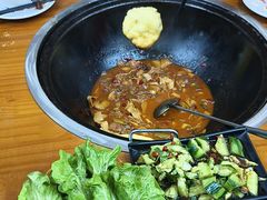 -曹丞相·地锅鸡·地锅鱼(武林店)