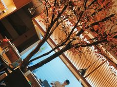 -蜜桃餐厅·伴山(湖滨商业街店)