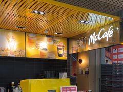 -麦当劳(中二横路店)