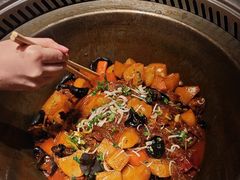 -山河屯铁锅炖(哈西站店)