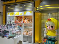 -泡泡玛特POPMART(上海环球港店)