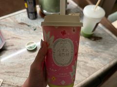 -茶理宜世(广州南站（站内）3楼B17检票口店)