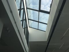 -上海宝信宝马4S店