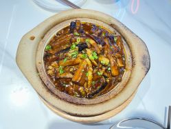 -尤米一站式美甲美睫