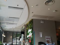 大堂-必胜客(欢乐颂店)