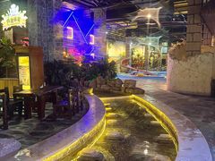 -泉城欧乐堡戏水湾艺术养生温泉