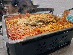 -在巷子里的烤肉店·螺蛳粉烤鱼·牛蛙(和美城店)