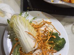 -尚品海鲜肥牛自助火锅(湖明店)