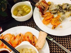 -上海滴水湖皇冠假日酒店