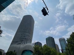 -上海尚嘉中心