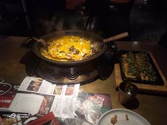 -吞鱼兽麻辣烤鱼(万达店)