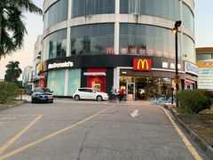 -麦当劳(北亭广场分店)