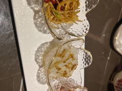 -海派悦庭·海胆烧麦·新融合菜(凯德广场店)