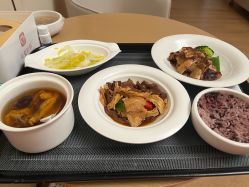 -贝爱时刻月子中心(宝安妇幼店)