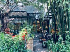 -樾餐厅泰式海鲜火锅(民歌湖店)